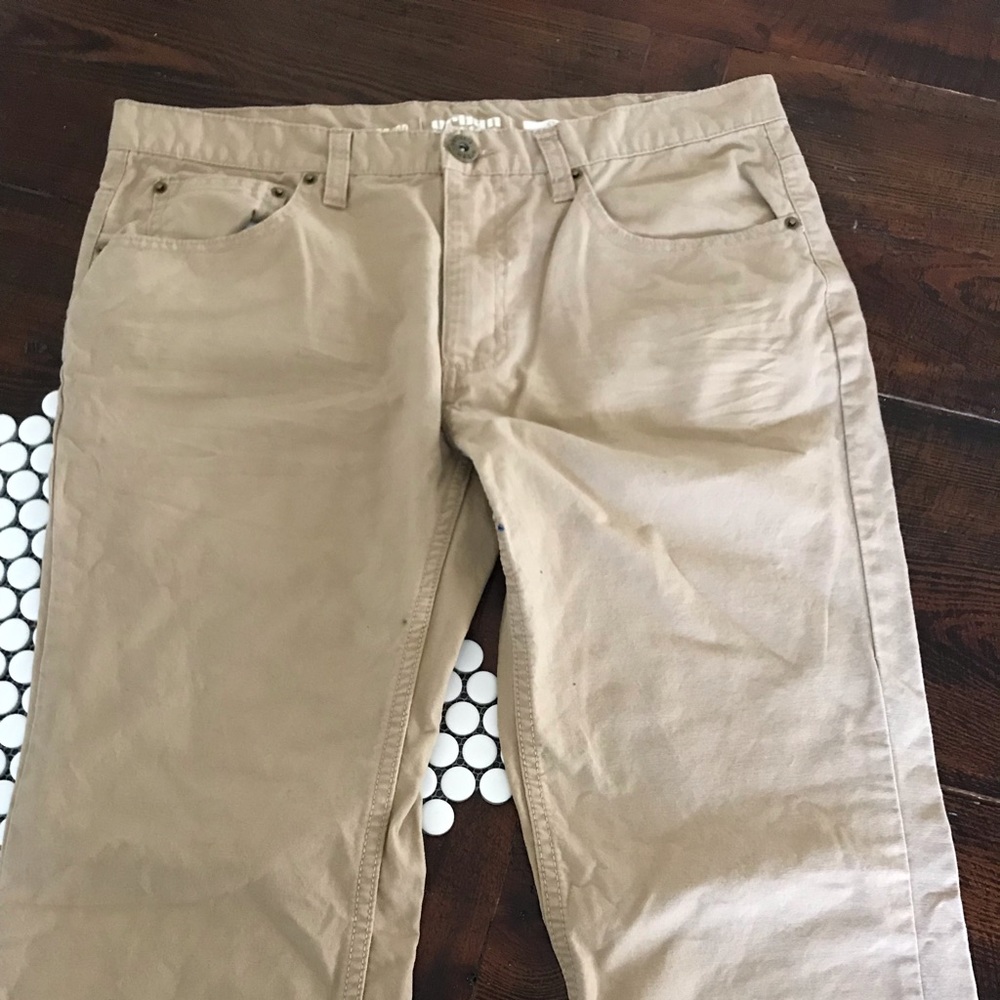 Urban Pipeline khaki jeans